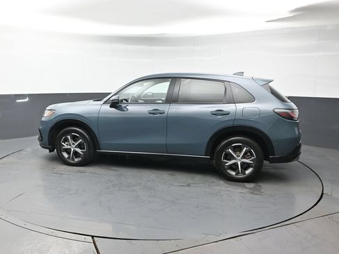 Certified 2024 Honda HR-V EX-L image 3