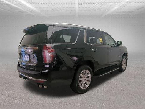 Used 2024 Chevrolet Tahoe Premier AWD/4WD image 7