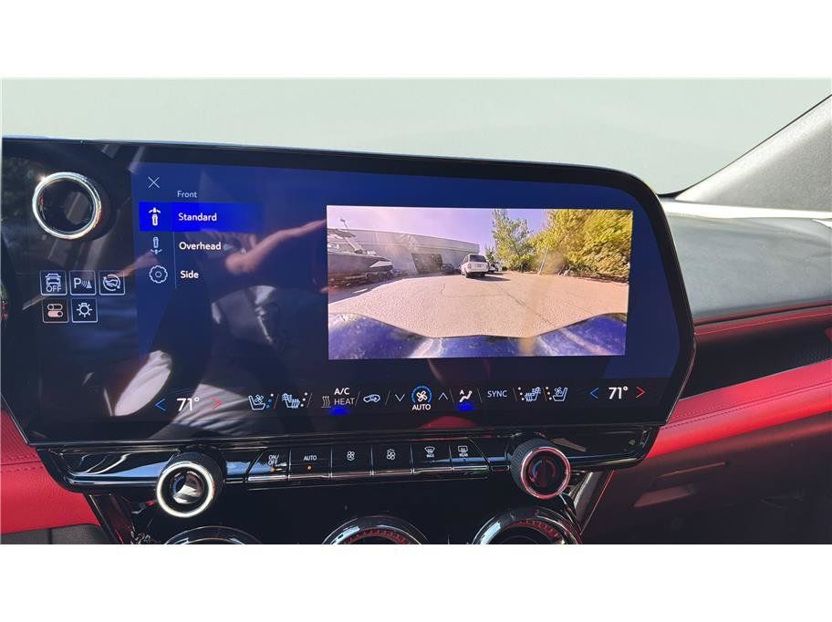 Used 2024 Chevrolet Blazer EV RS AWD/4WD image 42