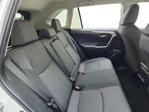 Used 2024 Toyota RAV4 XLE AWD/4WD image 29