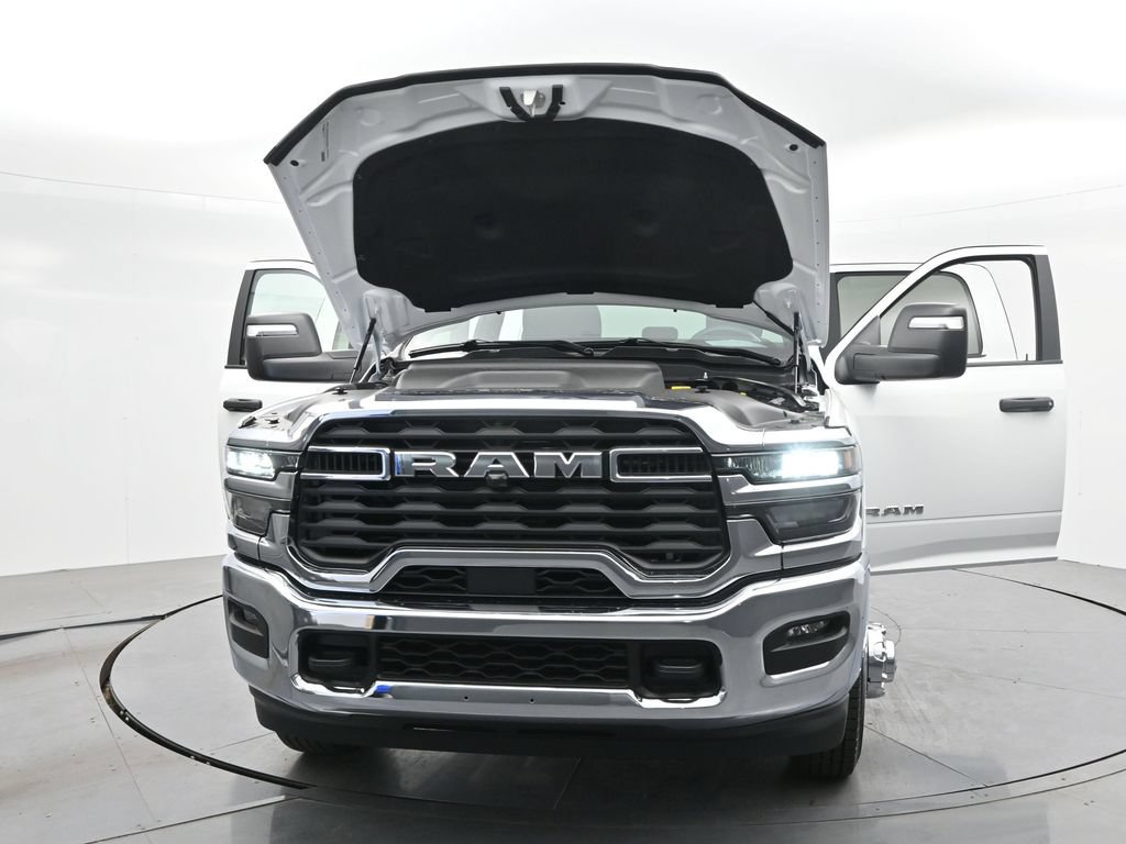 New 2026 RAM 3500 Big Horn AWD/4WD image 46
