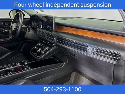 Used 2022 Lincoln Corsair Reserve image 29