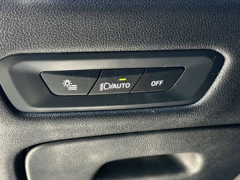 Used 2025 BMW X5 M60i AWD/4WD image 28