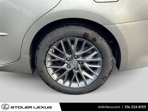 Used 2018 Lexus ES 350 w/ Navigation System Package image 13