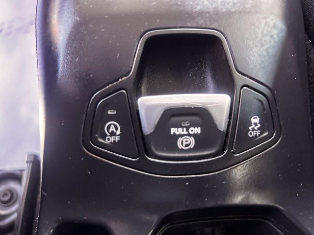 Used 2023 Jeep Renegade Latitude AWD/4WD image 25