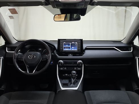 Used 2022 Toyota RAV4 XLE w/ Convenience Package AWD/4WD image 25