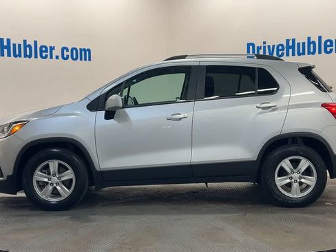 Used 2021 Chevrolet Trax LT FWD image 6