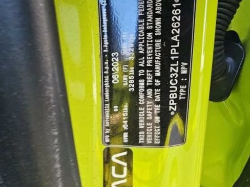 Used 2023 Lamborghini Urus Performante AWD/4WD image 8
