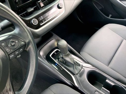 Certified 2025 Toyota Corolla LE image 16