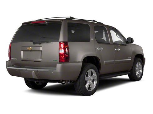 Used 2013 Chevrolet Tahoe LT w/ Luxury Package image 2
