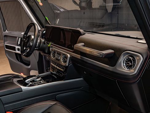 Used 2022 Mercedes-Benz G 550 image 14