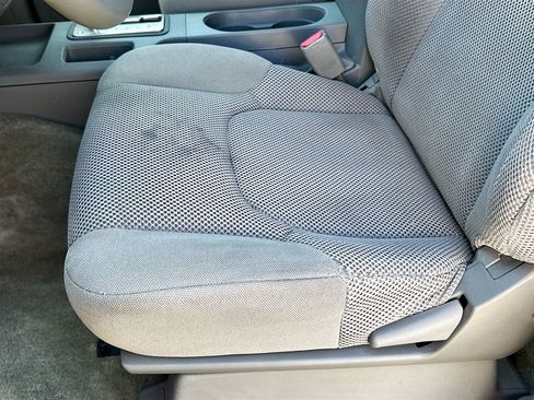 Used 2018 Nissan Frontier SV image 23