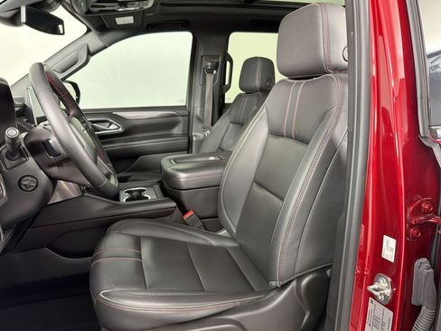 Used 2024 Chevrolet Tahoe RST w/ Luxury Package RWD image 5