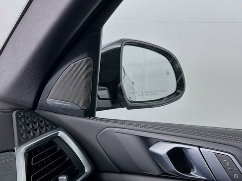 New 2026 BMW X5 xDrive50e image 24