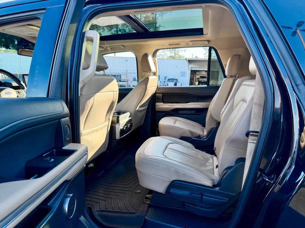 Used 2024 Ford Expedition Max Limited RWD image 21