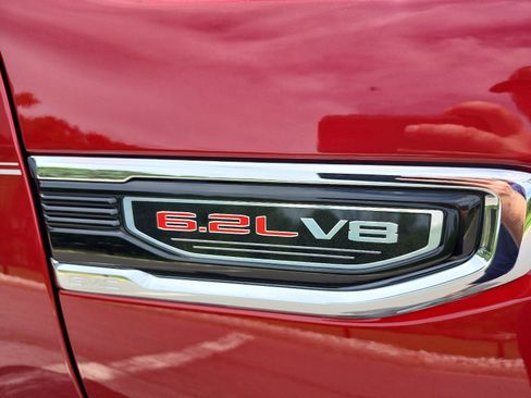 Certified 2023 GMC Sierra 1500 SLT w/ SLT Premium Package AWD/4WD image 10
