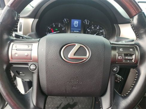 Used 2018 Lexus GX 460 460 image 24