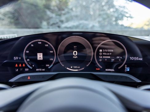 Used 2025 Porsche Taycan 4S image 33