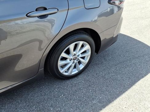 Certified 2023 Toyota Camry LE FWD image 5