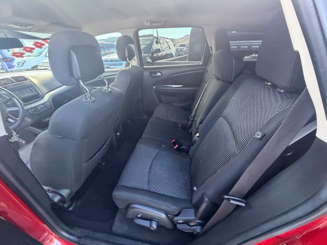 Used 2020 Dodge Journey SE w/ Blacktop Package FWD image 7