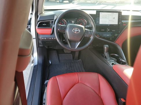Used 2024 Toyota Camry XSE w/ Cold Weather Package FWD image 10