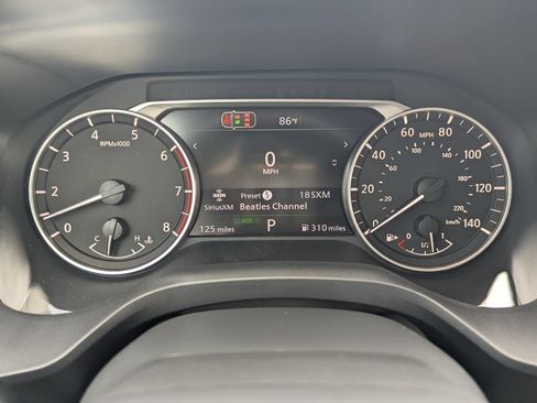 Used 2026 Nissan Rogue SV AWD/4WD image 23