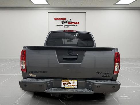 Used 2020 Nissan Frontier SV w/ Midnight Edition Floor Mats AWD/4WD image 6