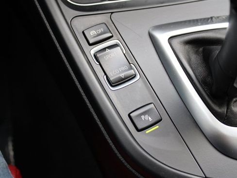 Used 2016 BMW 328d xDrive 328d xDrive image 33