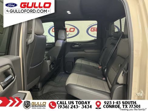 Used 2023 Chevrolet Silverado 1500 ZR2 w/ Technology Package AWD/4WD image 14