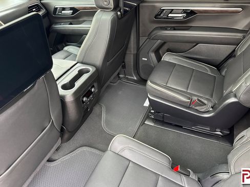 Certified 2025 Chevrolet Tahoe Premier AWD/4WD image 13