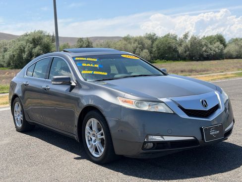 Used 2010 Acura TL w/ Technology Package FWD image 3