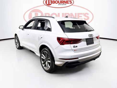Used 2022 Audi Q3 2.0T Premium Plus w/ Premium Plus Package image 10