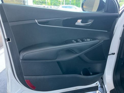 Used 2020 Kia Sorento LX w/ LX I4 Convenience Package FWD image 35