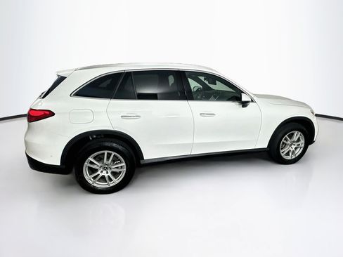 Used 2025 Mercedes-Benz GLC 300 image 10