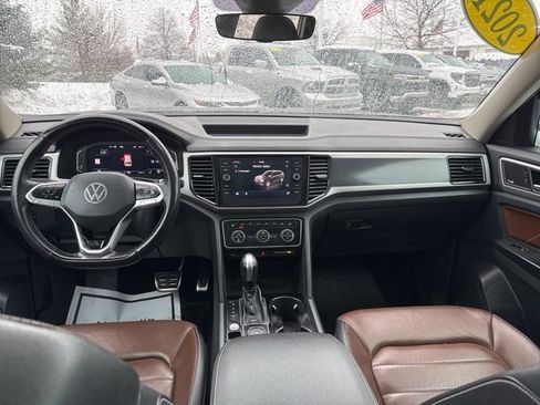 Used 2021 Volkswagen Atlas SEL Premium R-Line image 22
