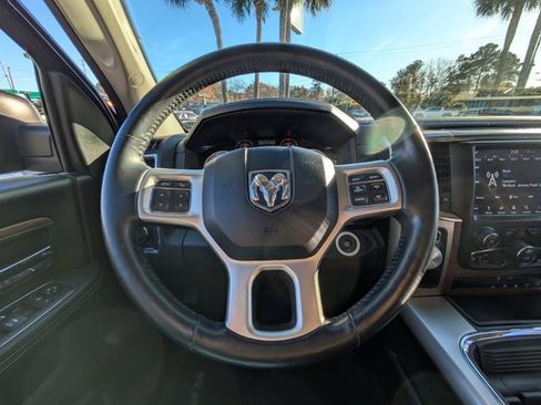 Used 2018 RAM 1500 Laramie w/ Convenience Group image 10