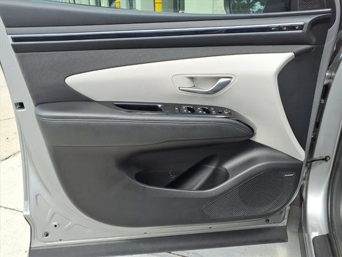 Used 2022 Hyundai Tucson Limited AWD/4WD image 18