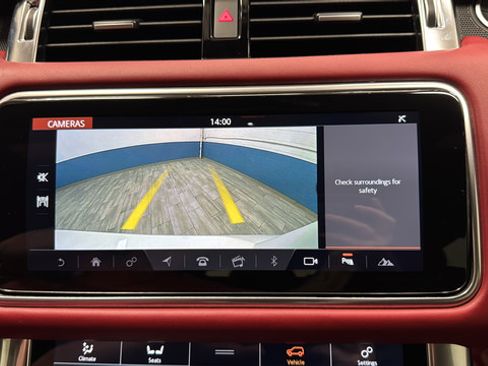 Used 2022 Land Rover Range Rover Sport HST AWD/4WD image 13