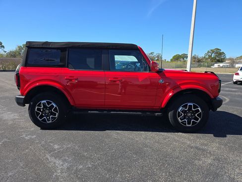 Used 2023 Ford Bronco Outer Banks image 3