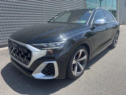 New 2025 Audi SQ8 Premium Plus