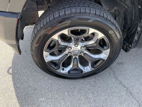 Used 2022 RAM 1500 Limited AWD/4WD image 37