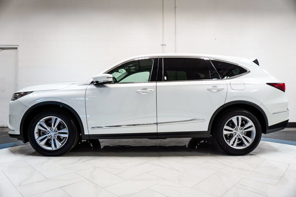 Used 2023 Acura MDX w/ Technology Package FWD image 33