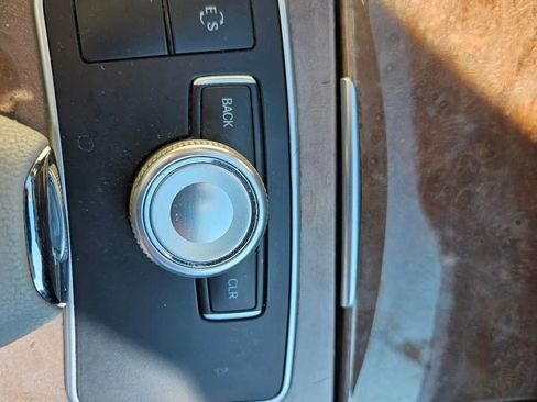Used 2012 Mercedes-Benz E 350 Sedan image 17