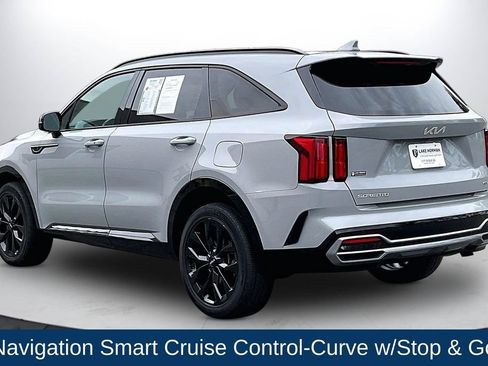 Used 2023 Kia Sorento SX AWD/4WD image 6