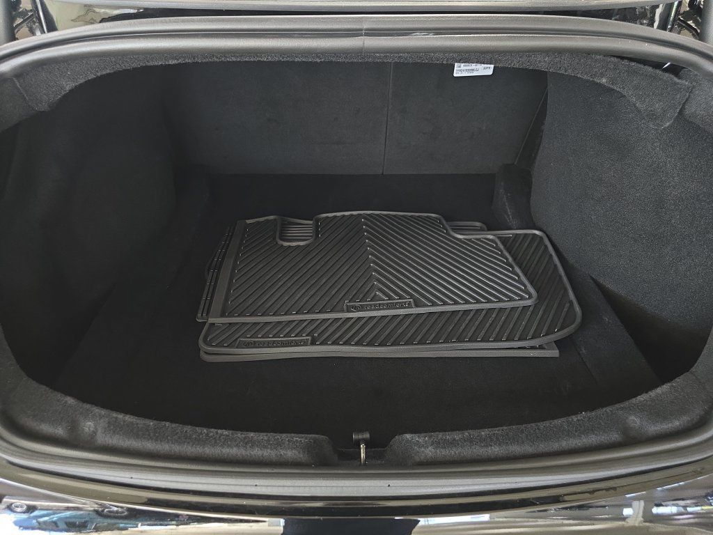 Used 2024 Tesla Model 3 Standard Range RWD image 30