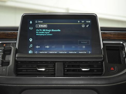 Used 2023 Chevrolet Tahoe Premier w/ Advanced Technology Package AWD/4WD image 31