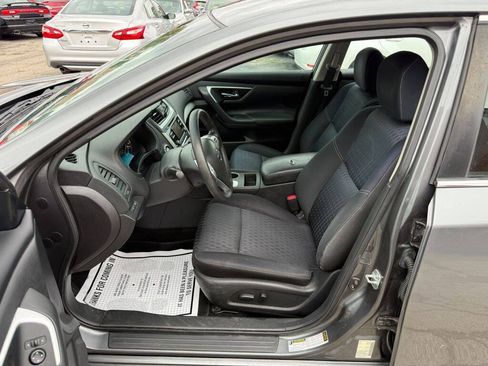 Used 2016 Nissan Altima 2.5 S w/ Power Driver Seat Package FWD image 10
