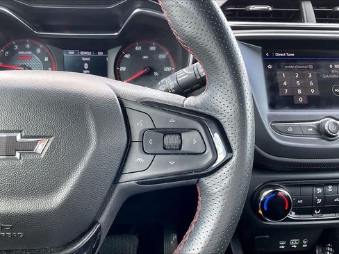 Used 2022 Chevrolet TrailBlazer RS FWD image 24