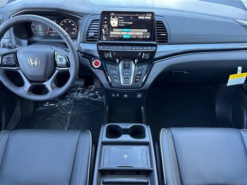 New 2026 Honda Odyssey Elite image 10