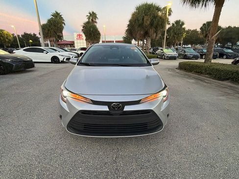 Used 2023 Toyota Corolla LE FWD image 6